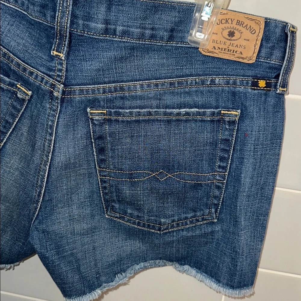 Lucky Brand The Cut Off Jean Shorts - Picture 10 of 14